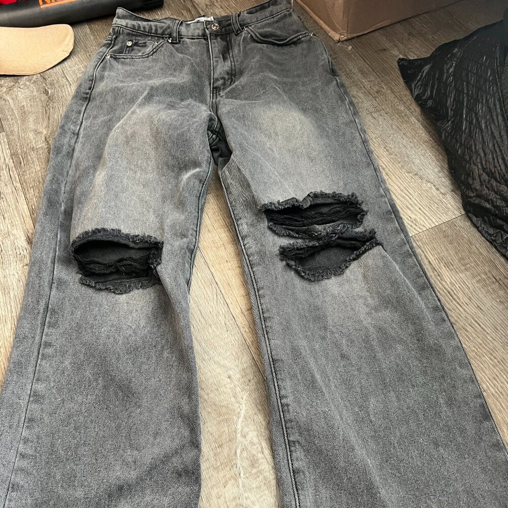 Adika‎ black distressed jeans size small